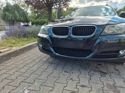 Gebraucht BMW 318 143 PS (105 kW) 2008 Schwarz Kombi