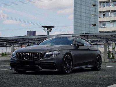 Mercedes C63 AMG