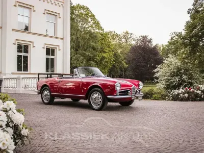 Gebraucht Alfa Romeo Giulietta 82 PS (60 kW) 1961 Rot Cabrio