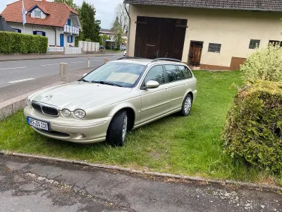 Używany Jaguar X-type 2006 Złoty Kombi