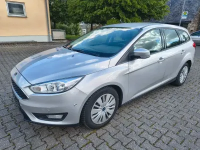 Gebraucht Ford Focus Business Edition 120 PS (88 kW) 2018 Polarsilber metallic Kombi