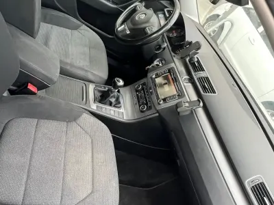 Gebraucht VW Passat 140 PS (102 kW) 2011 Schwarz Kombi