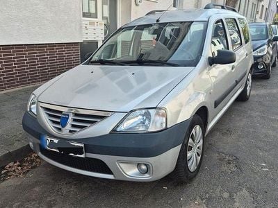 Usata Dacia Logan MCV Lauréate 87 CV (63 kW) 2008 Argento Station wagon