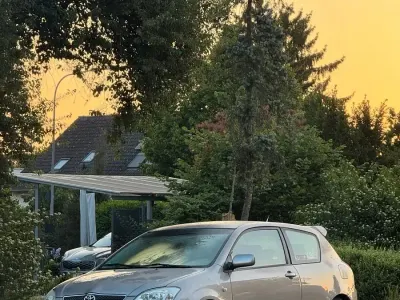 Gebraucht Toyota Corolla 192 PS (141 kW) 2002 Silber Limousine