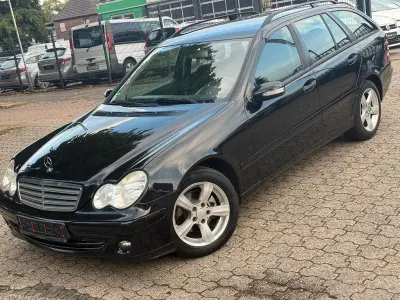 Gebraucht Mercedes C180 143 PS (105 kW) 2006 Schwarz Kombi
