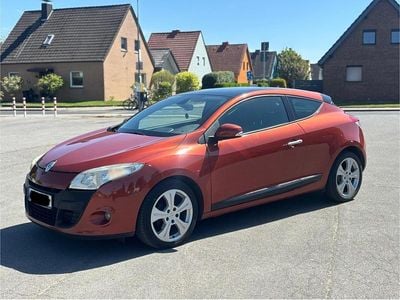 Second-hand Renault Mégane Coupé 131 CP (96 kW) 2009 Portocaliu Coupe