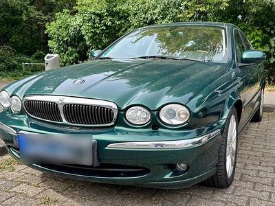 Jaguar X-type