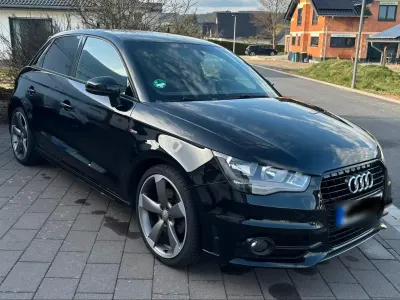 Gebraucht Audi A1 Sportback S-Line 143 PS (105 kW) 2014 Schwarz Kleinwagen