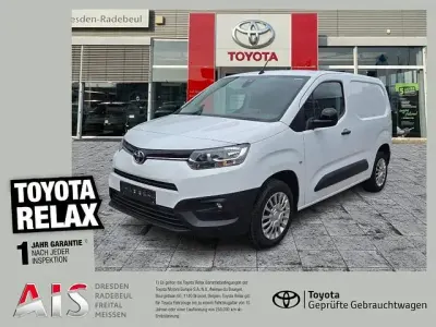 Gebraucht Toyota Proace City City 131 PS (96 kW) 2023 Icy white Van / Kleinbus