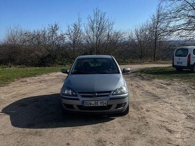 Gebraucht Opel Corsa 60 PS (44 kW) 2004 Silber Kleinwagen
