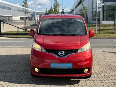 Gebraucht Nissan Evalia 2012 Rot Van / Kleinbus