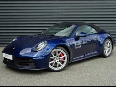 Gebraucht Porsche 911 Carrera S Cabriolet 480 PS (353 kW) 2026 Enzianblau Cabrio