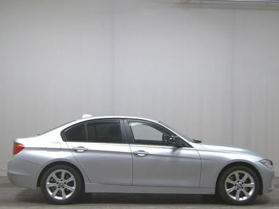 BMW 325