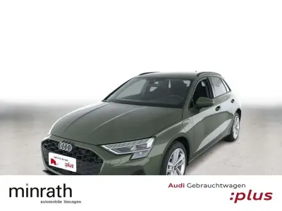 Gebraucht Audi A3 Sport 204 PS (150 kW) 2025 Grün Limousine