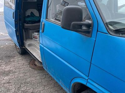 Second-hand VW T4 102 CP (75 kW) 1996 Albastru Van