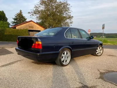 Gebraucht BMW 525 192 PS (141 kW) 1992 Limousine