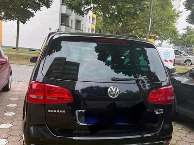 Usata VW Sharan 140 CV (102 kW) 2015 Nero Monovolume