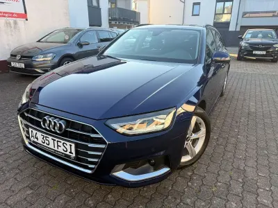 Gebraucht Audi A4 Advanced 150 PS (110 kW) 2021 Blau Kombi