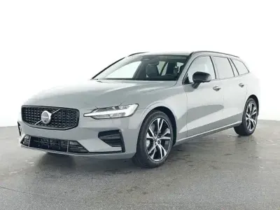 Gebraucht Volvo V60 Plus 197 PS (144 kW) 2025 Vapour grey Kombi