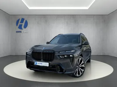 Gebraucht BMW X7 M Sport 352 PS (258 kW) 2023 Grau SUV