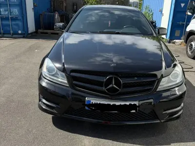 Gebraucht Mercedes 250 204 PS (150 kW) 2013 Schwarz Coupé