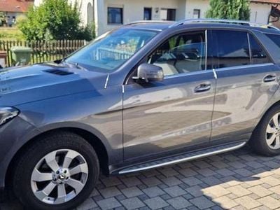 Mercedes GLE250