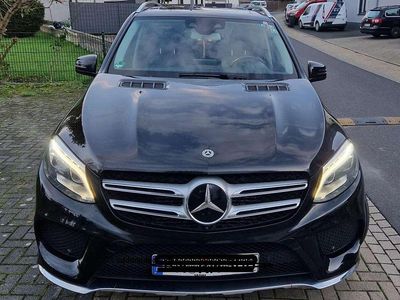 Schwarz Gebraucht 2018 Mercedes GLE350 SUV | 31.500 € (Fairer Preis)