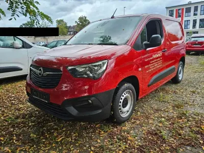 Gebraucht Opel Combo Edition 102 PS (75 kW) 2021 Rot Van / Kleinbus