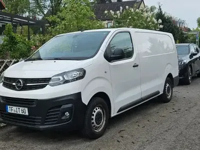 Gebraucht Opel Vivaro 122 PS (89 kW) 2020 Weiß Van / Kleinbus