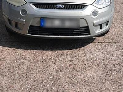 Gold Gebraucht 2009 Ford S-MAX Van / Kleinbus | 2.100 € (Superpreis)