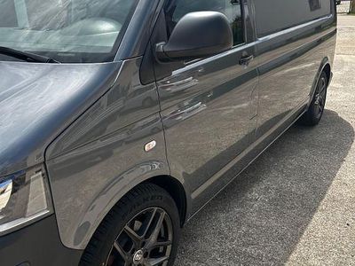 Usata VW Transporter 179 CV (131 kW) 2015 Grigio Furgone