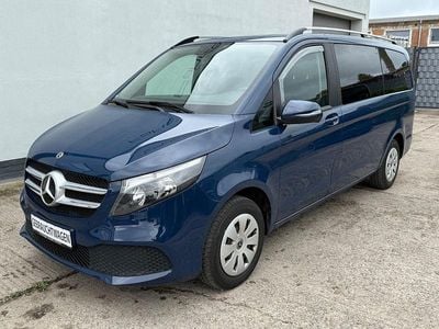 Mercedes V220