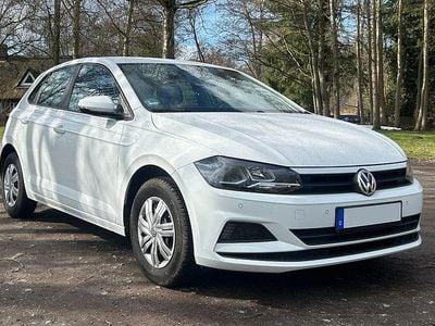 Gebraucht VW Polo Trendline 65 PS (47 kW) 2018 Weiß Kleinwagen
