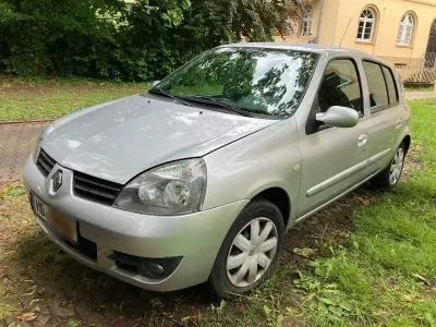 Gebraucht Renault Clio Campus 75 PS (55 kW) 2007 Silber Kleinwagen