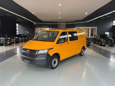 Usata VW T6.1 Trendline 150 CV (110 kW) 2020 Oro Furgone