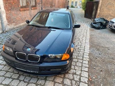 Gebraucht 2001 BMW 318 Limousine | 1.999 €