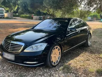 Gebraucht Mercedes S500 258 PS (189 kW) 2012 Schwarz Limousine