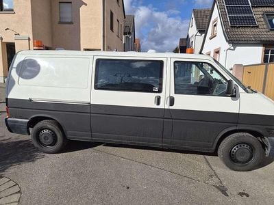 Gebraucht VW T4 88 PS (64 kW) 2002 Weiß Van