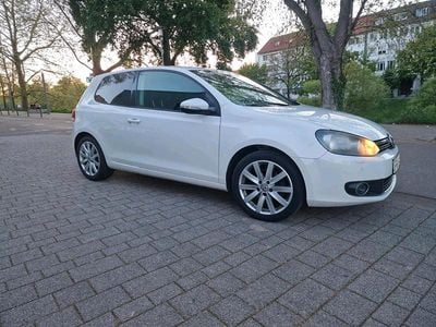 Usata VW Golf VI Sport 120 CV (88 kW) 2009 Bianco Utilitaria