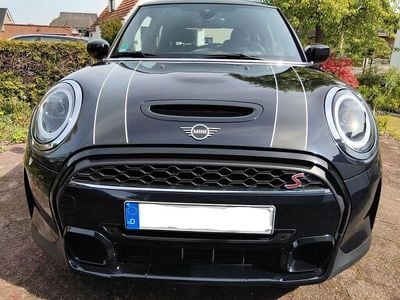 Begagnad Mini Cooper S Classic 178 HK (130 kW) 2022 Svart Halvkombi