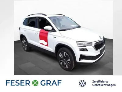 Gebraucht Skoda Karoq Tour 150 PS (110 kW) 2025 Moon weiss perleffekt SUV