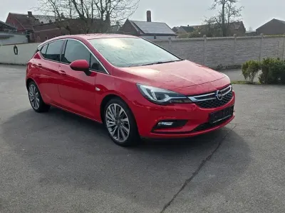 Gebraucht Opel Astra 150 PS (110 kW) 2016 Rot Limousine