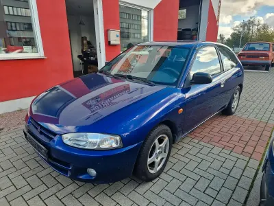 Gebraucht Mitsubishi Colt 75 PS (55 kW) 1999 Blau Kleinwagen