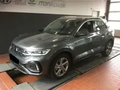 Używany VW T-Roc Cabriolet R-line 150 KM (110 kW) 2025 Szary SUV
