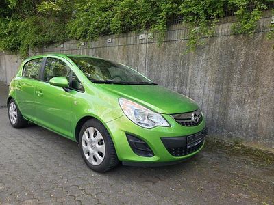 Usata Opel Corsa 87 CV (63 kW) 2013 Verde Utilitaria