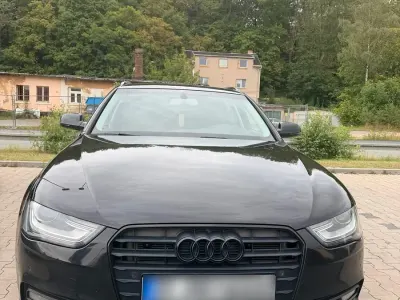 Gebraucht Audi A4 135 PS (99 kW) 2015 Schwarz Kombi