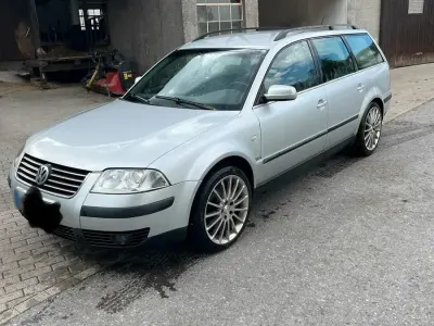 Gebraucht VW Passat 131 PS (96 kW) 2002 Silber Kombi