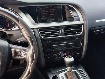 Second-hand Audi A5 S-Line 190 CP (139 kW) 2011 Negru Coupe
