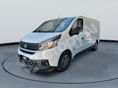 Gebraucht Fiat Talento 145 PS (106 kW) 2018 Weiß Van / Kleinbus