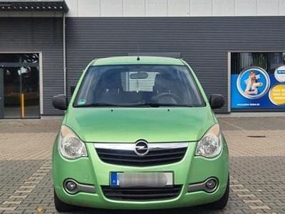 Opel Agila